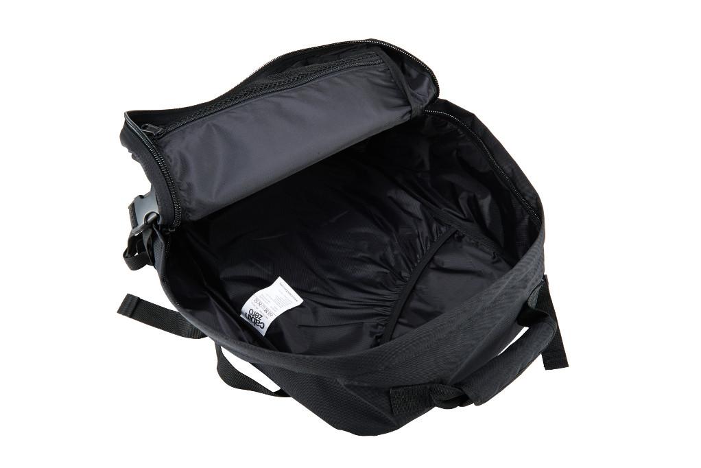 CabinZero Classic Black 28L